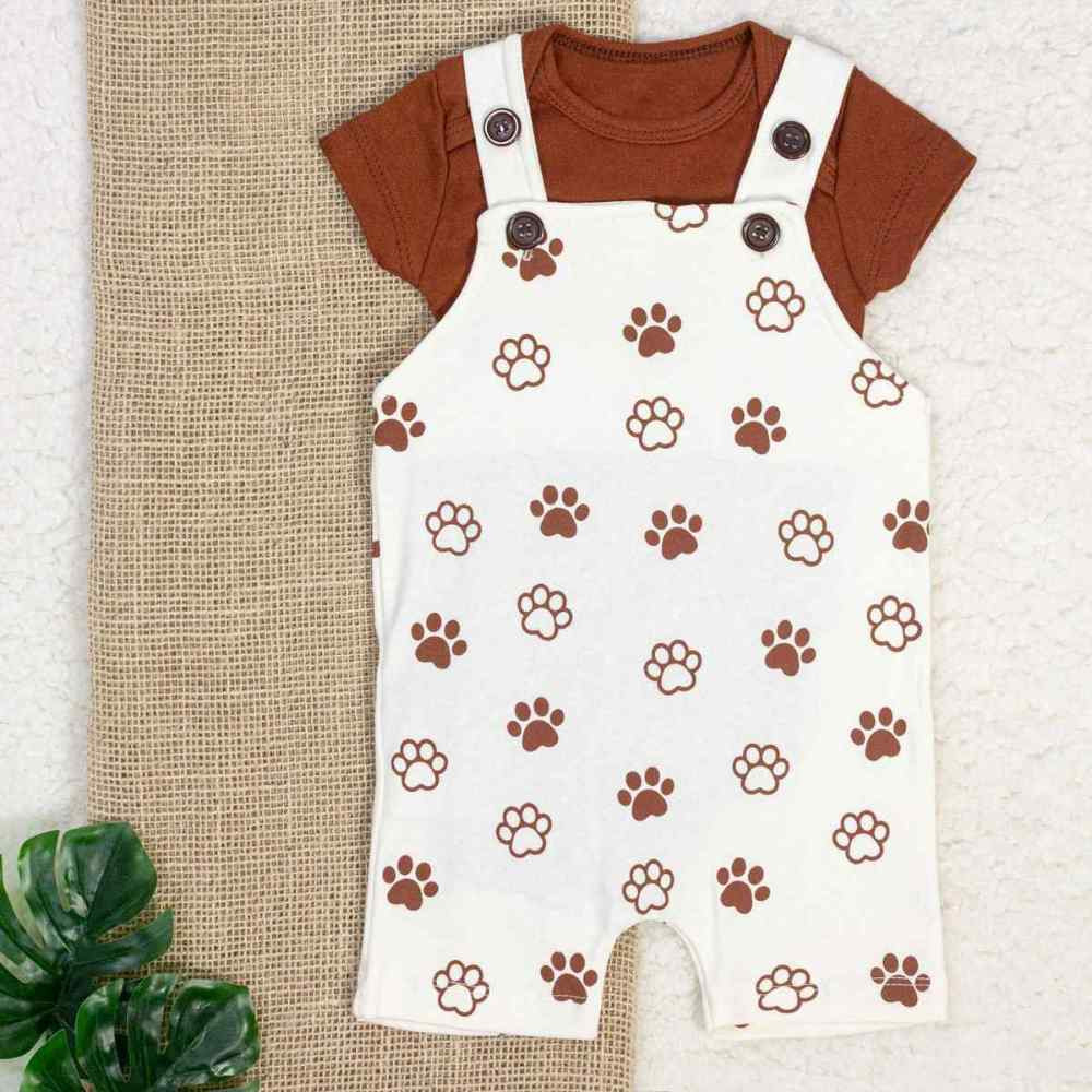 JARDINEIRA COM BODY MANGA CURTA PARA BEBÊ ESTAMPA PATINHA CREME