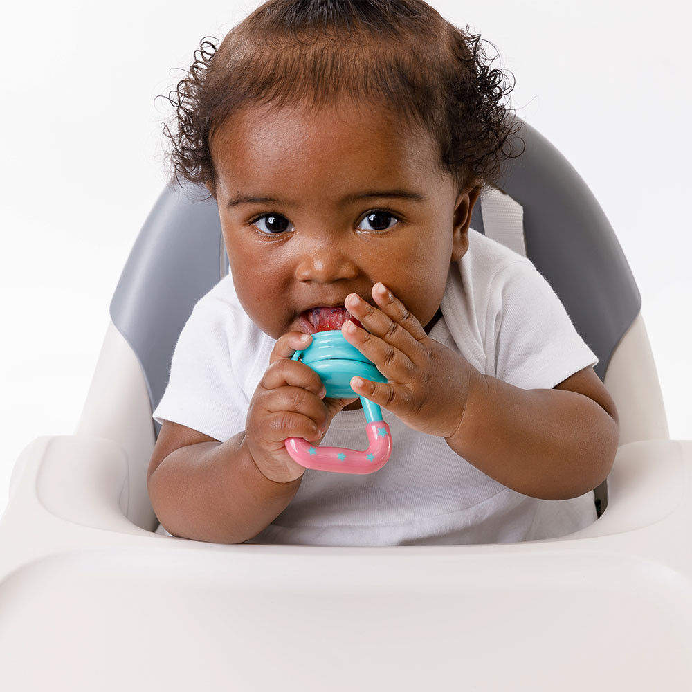PORTA FRUTINHA PARA BEBÊ MENINA SUGADOR EM SILICONE