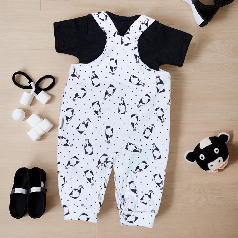 Kit Jardineira com Body Curto Milk Minimalista Branco Unissex