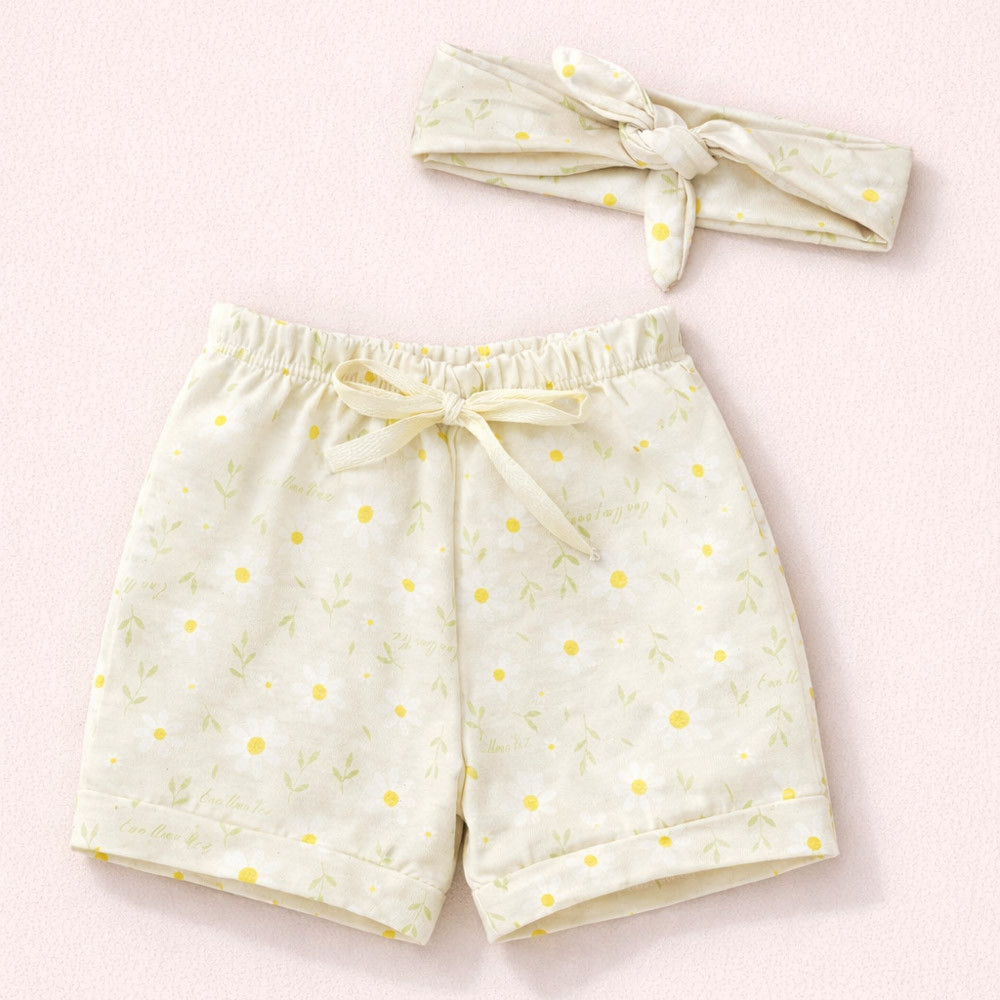 Shorts com Faixinha Minimalista Flor Bege para Bebês até 12 Meses