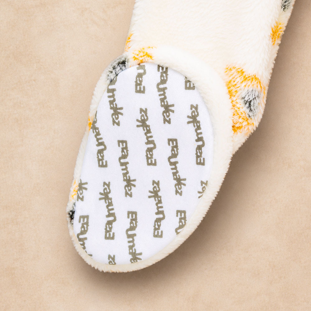 Macacão Fleece Infantil Zíper Solinha Antiderrapante Estampado Corações 12 a 24 Meses