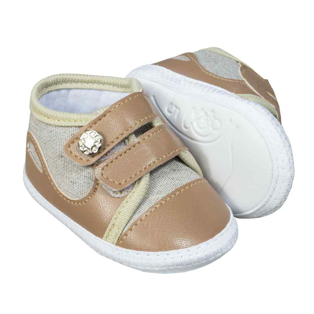 TÊNIS COM VELCRO DUPLO PARA BEBÊ MENINO BEGE