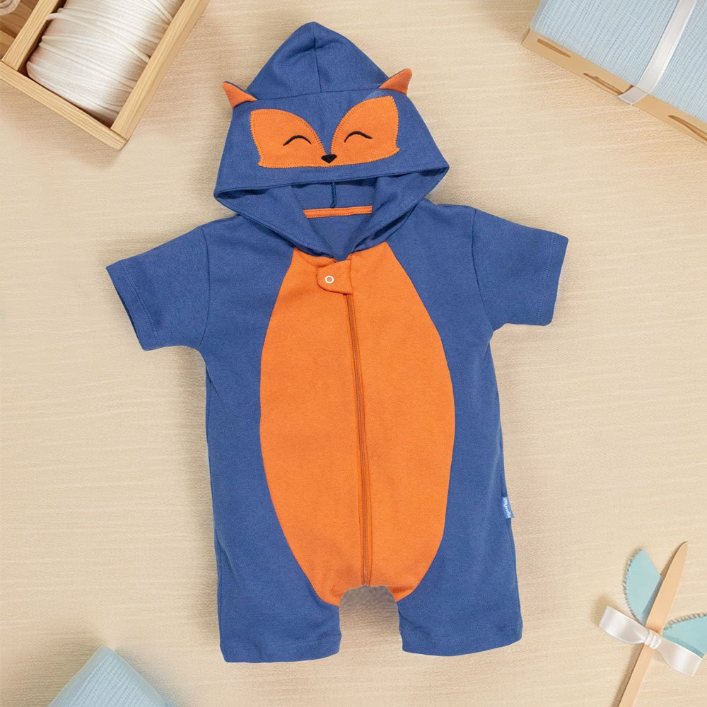 Macacão Infantil Curto Com Capuz Bichinhos Bordado Raposa Azul