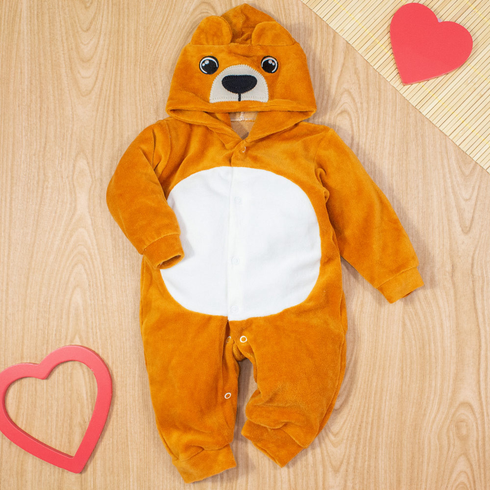 MACACÃO LONGO EM PLUSH PARA BEBÊ CAPUZ BORDADO URSINHO CARAMELO