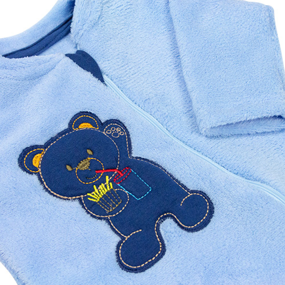 MACACÃO LONGO PELÚCIA ZÍPER PARA BEBÊ BORDADO URSO AZUL CLARO