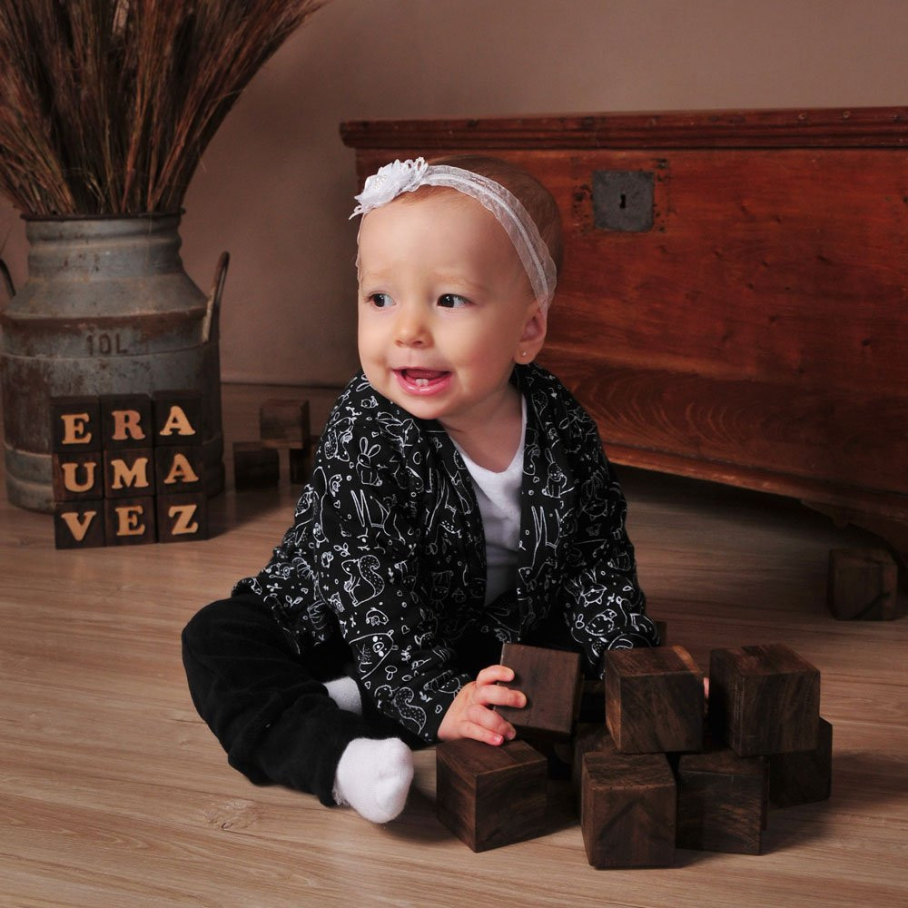 CASAQUINHO PARA BEBÊ CARDIGAN MINIMALISTA FLORESTA PRETO