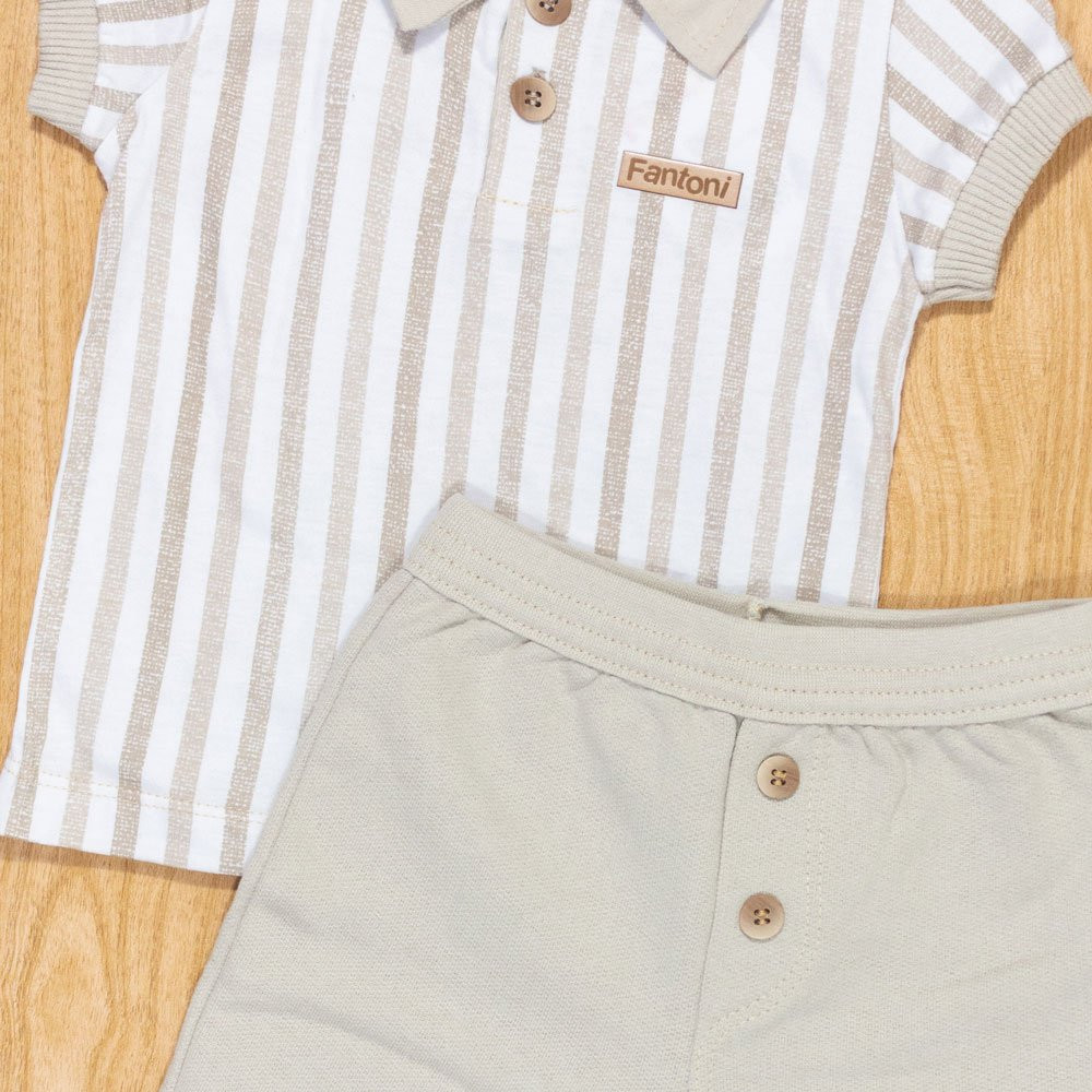 CONJUNTO PARA BEBÊ CAMISETA POLO E SHORTS LISTRADINHO BEGE