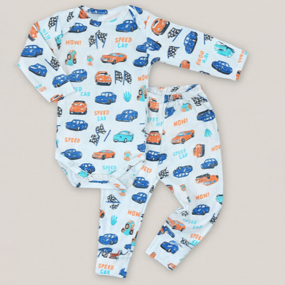 Conjunto Básico em Suedine Body Manga Longa e Calça com Pé Reversível Carros