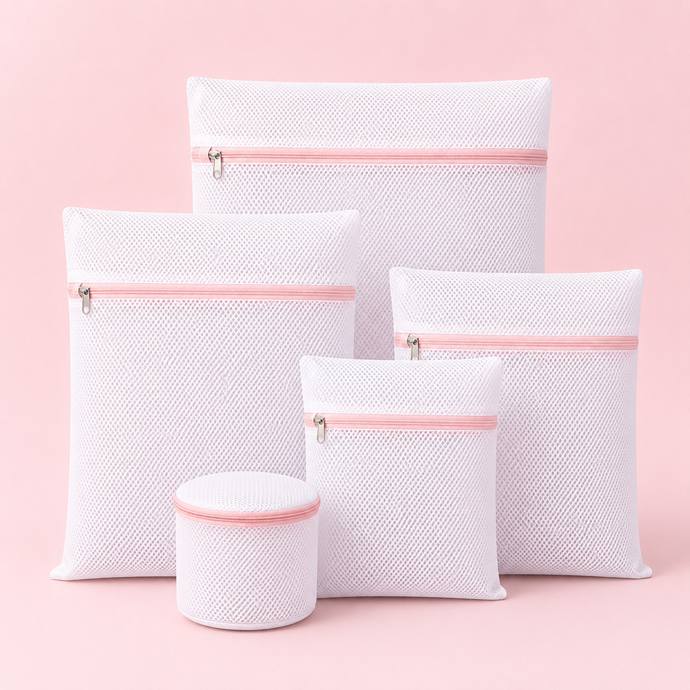 Kit 5 Sacos Protetores Telados com Zíper para Lavar Roupas Delicadas do Bebê Menina
