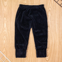 CALÇA PARA BEBÊ EM PLUSH PÉ REVERSÍVEL BÁSICA PRETO