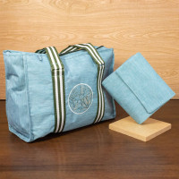 KIT BOLSA MATERNIDADE E TROCADOR MULTIFUNCIONAL BORDADO VERDE