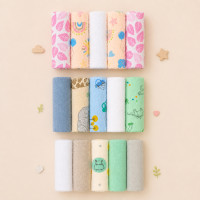 Kit 5 Toalhinhas de Boca Bebê Felpuda Estampada Neutro 32x25cm Algodão Hipoalergênico