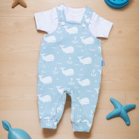 Kit Verão Menino Jardineira e Body Curto Baleia Azul Claro