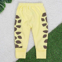 CALÇA EM SUEDINE COM PÉ REVERSÍVEL PARA BEBÊ ESTAMPA GIRAFA AMARELO