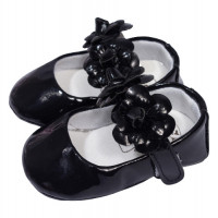 SAPATILHA COM VELCRO PARA BEBÊ COM FLORES PRETO