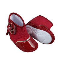 BOTINHA PARA BEBÊ CANO BAIXO FLORZINHA VERNIZ VERMELHO KETO