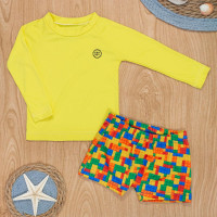 Look Verão Infantil: Conjunto Camiseta e Sunga Amarelo Lego