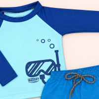 Conjunto de Praia Infantil Até 3 anos Camiseta UV 50+ e Shorts Mágico Azul Claro