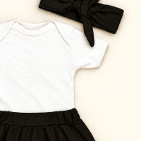 Conjunto 3 Peças Para Bebê Menina Body e Saia com Faixinha de Cabelo Preto de 0 a 12 Meses
