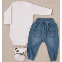 Look Completo Bebê Body Longo, Calça Jeans e Tênis Branco