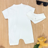 Conjunto Safari Off White: Macacão com Zíper e Bandana