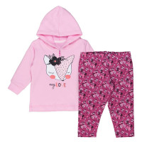 CONJUNTO LONGO EM MOLETINHO BLUSA COM CAPUZ E CALÇA ESTAMPA RAPOSINHA ROSA