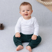 Calça Plush Musgo com Pé Aberto para Bebê - Conforto no Dia a Dia