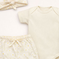 Conjunto Bebê Menina Look 3 Peças Body, Shorts e Faixinha Estampadinho Flor Bege 