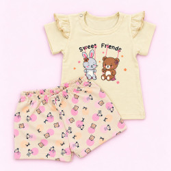 Conjunto Bebê Blusa Com Babado E Shorts Moletinho Estampado Creme Até 12 Meses