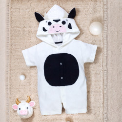Macacão para Bebê Curto Com Capuz Bichinhos Bordado Vaquinha Creme
