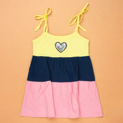 Vestido Infantil de Malha Três Marias Coração - Conforto e Frescor para o Dia a Dia