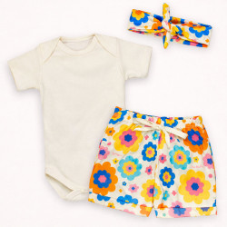 Conjunto Bebê Menina Look 3 Peças Body, Shorts e Faixinha Estampadinho Flores